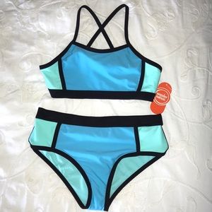 NWT Girls swimsuit size M (7-8)